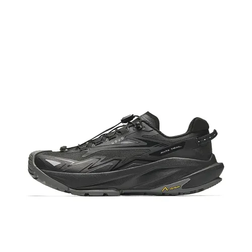 ANTA Tracking Беговые кроссовки Низкий Топ Основной Черный 2 Женские