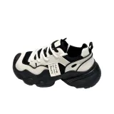 Абрикосовый черный