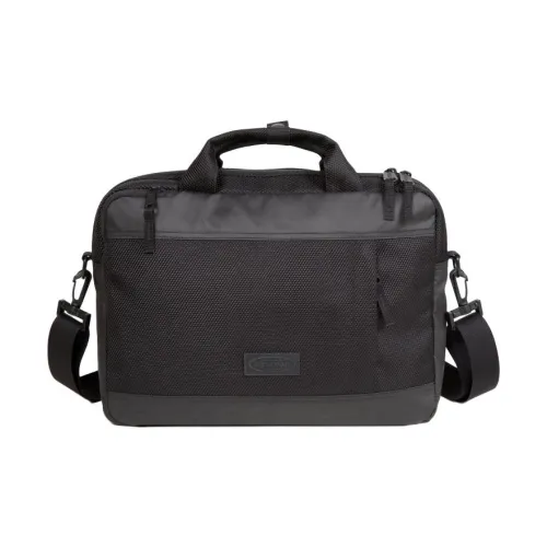 EASTPAK Сумки Черные Унисекс