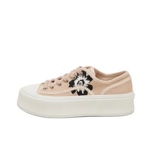 Dorothee Schumacher Low-Top Canvas Shoes Women's