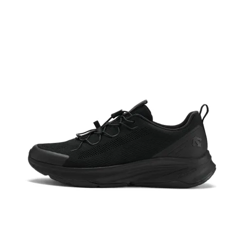 DESCENTE Беговые кроссовки Low Top Черные Мужские