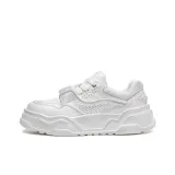 Винтажный белый