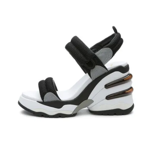 Пепельные пляжные сандалии женские черный