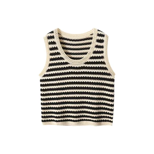 Flowers in water Майка Женская Черная