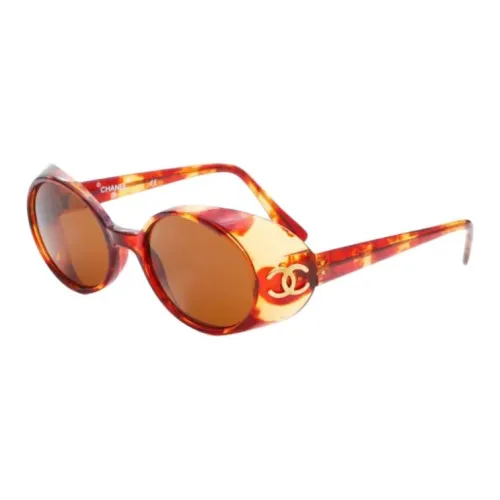 CHANEL Пластик Кошачий глаз Солнцезащитные очки Женские Красный