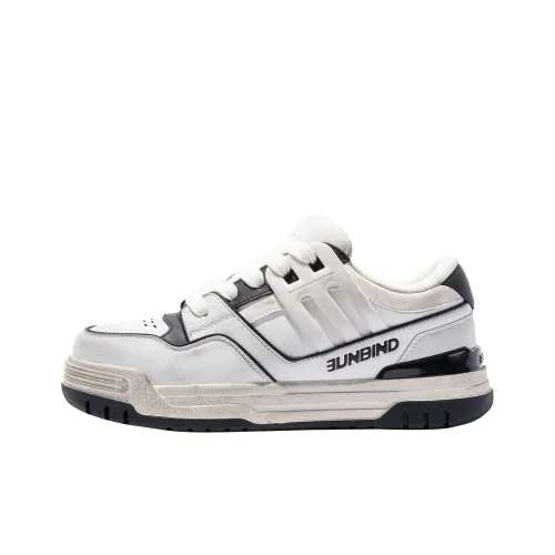 SANBAI STUDIO Slip-resistant Abrasion-resistant Low-top Skateboard Shoes Unisex Black White Worn look