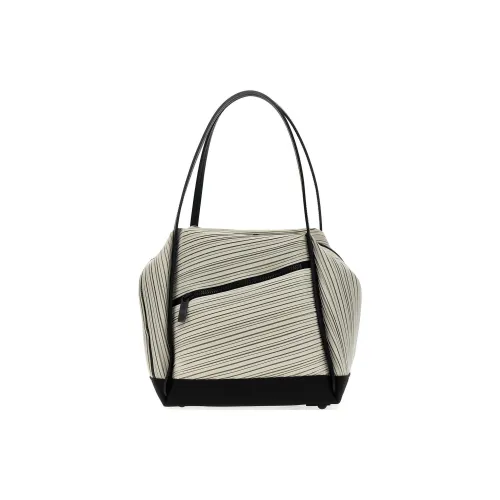 PLEATS PLEASE ISSEY MIYAKE Полиэстер Сумка с одним плечевым ремнем Женская Серый