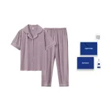 Светло-фиолетовый