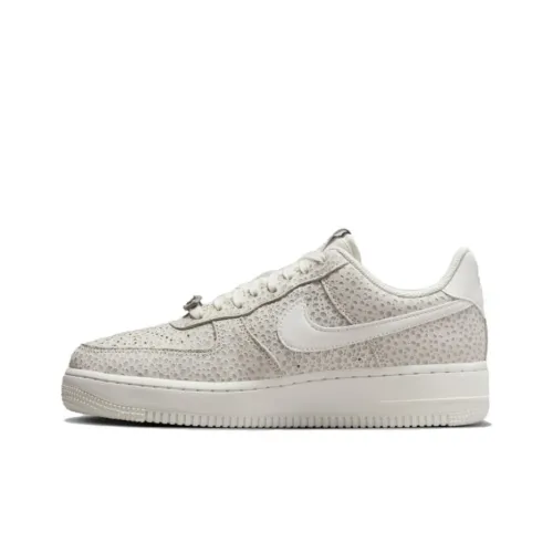 Nike Air FORCE 1 Кроссовки для скейтбординга Низкие Белые Женские