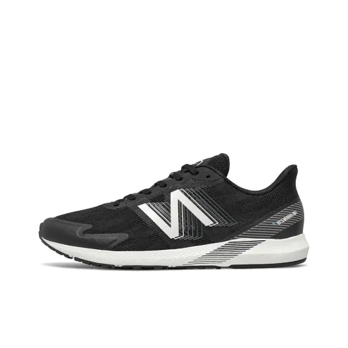 New Balance NB Flash Low Top Беговые кроссовки Унисекс Черный Белый