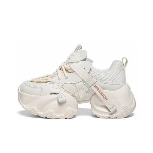 Warrior Износостойкий Дышащий Легкий Увеличивающий Высоту Низкий Топ Кроссовки с Толстой Подошвой Женские Бежевые