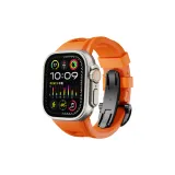 Оранжевый ремешок, черная складная застежка.