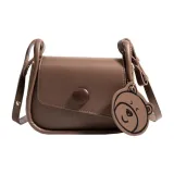 Темно-коричневый