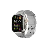 Серый ремень с серебряной шпилькой