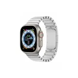 Серебристый