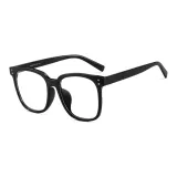 Ярко-черная оправа