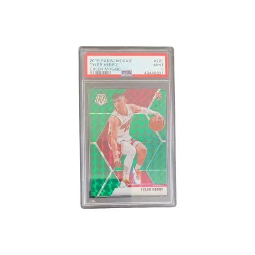 PANINI Сертифицированные карточки