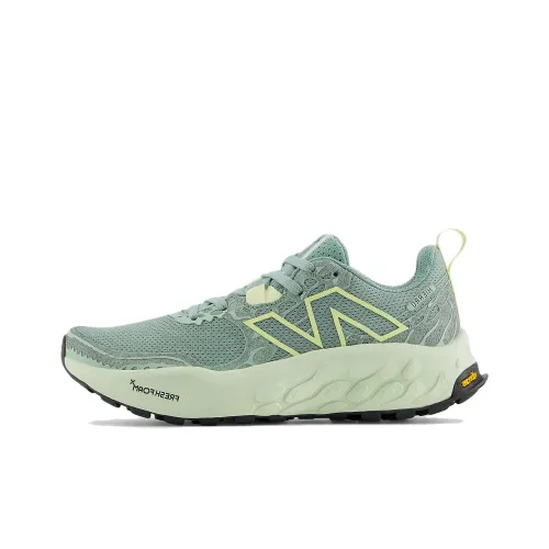 New Balance Hierro v8 Low Top Trail Беговые кроссовки Женские Зеленый