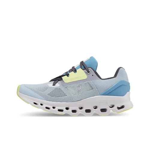 On Cloudstratus Беговые кроссовки Низкий Топ Женские