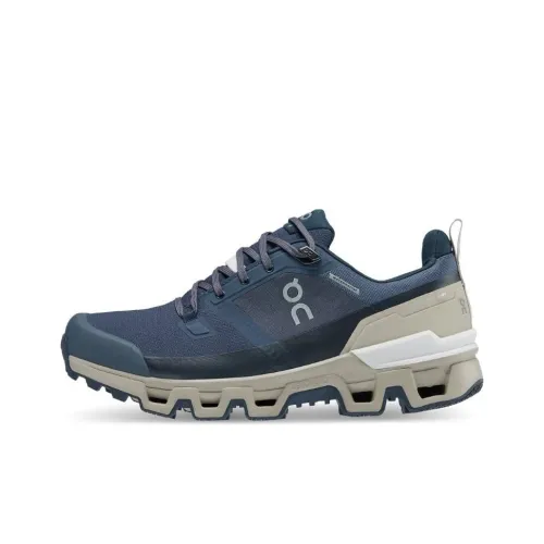 On Cloudwander противоскользящие низкие беговые кроссовки для женщин темно-синий белый