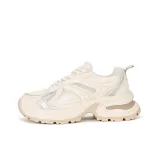 Кремово-абрикосовый