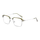 Прозрачный зеленый