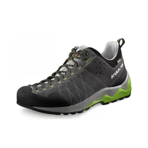 SCARPA Альпинистские и туристические ботинки Низкие Серебристо-серые Унисекс