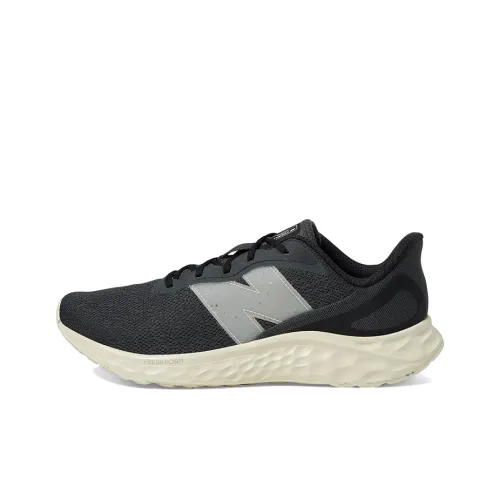 New Balance NB Свежий Foam Arishi V4 Амортизация Износостойкий Низкий Топ Беговые кроссовки Мужской Черный