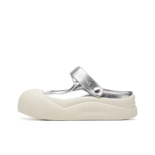 Daphne Домашние тапочки для женщин