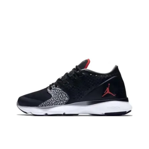 Джордан Flow Shock Absorbers Нижняя юбка Устойчивая к истиранию Низкий топ Винтажные баскетбольные кроссовки Унисекс Черный