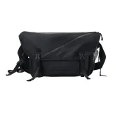 Минималистичный черный