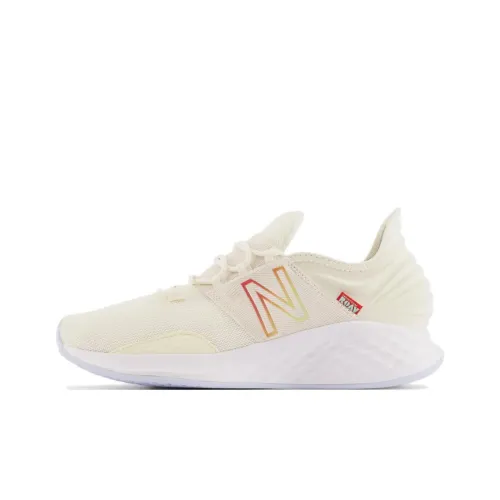 New Balance Low Топ Беговые кроссовки Мужские Бежево-красные