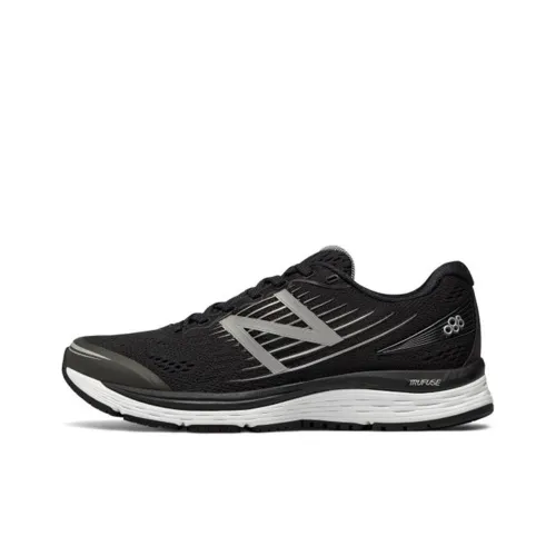 New Balance NB 880 Low Топ Беговые кроссовки Женские Черный белый
