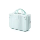 Небесно-голубой