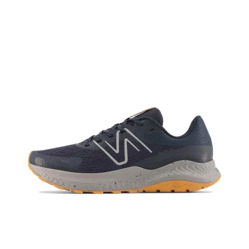 New Balance DynaSoft Nitrel V5 Low Топ Беговые кроссовки Мужской Черный