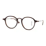 Прозрачно-чайный