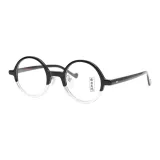 Половина черный, половина прозрачный