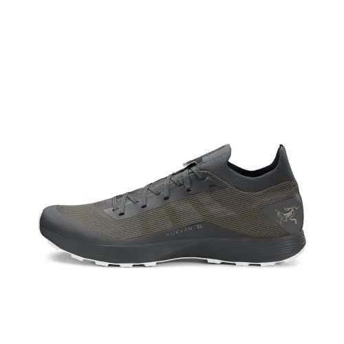 Arcteryx Norvan SL Беговые кроссовки Низкий топ Черный Унисекс