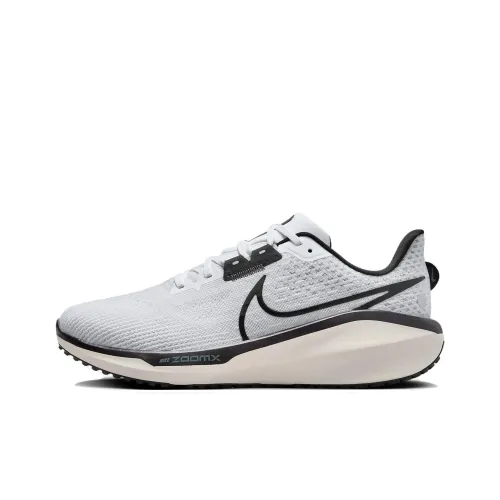 Nike Air Zoom Vomero 17 Устойчивый к истиранию Дышащий Низкий Топ Повседневный Тренировки Городской Коммутирование Беговые кроссовки Мужской Тауповый