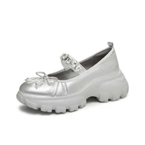 Tata Женские повседневные туфли