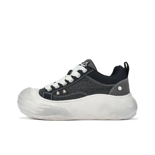 FAIRWHALE Low-Top Canvas Shoes Men's