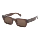 Коричневый