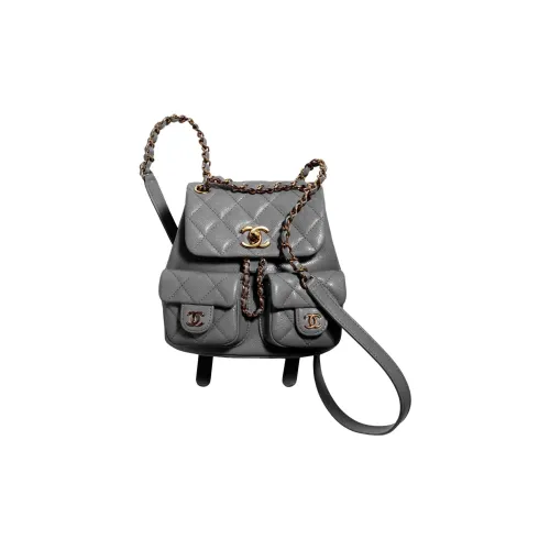 CHANEL Duma С рельефом Тисненый Икорный Коровья кожа Металл Рюкзак Маленький Женские Серый