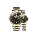 Стальной браслет с черным циферблатом.