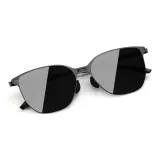 Черная оправа с серыми линзами