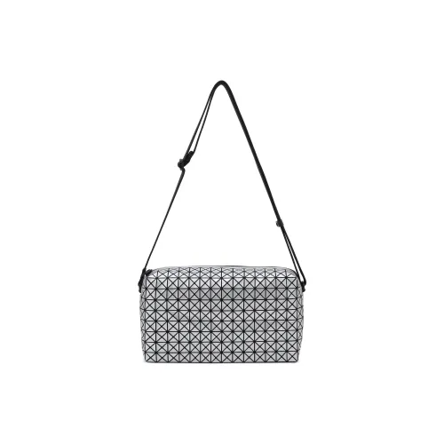 ISSEY MIYAKE Клатчи Мужской