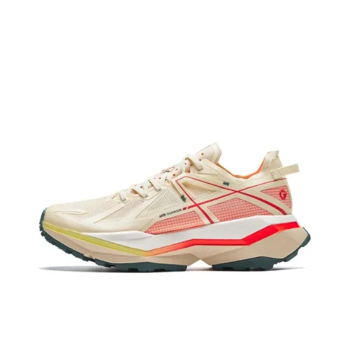 ANTA Беговые кроссовки Low Top Светлый Бежевый Белый Мужской