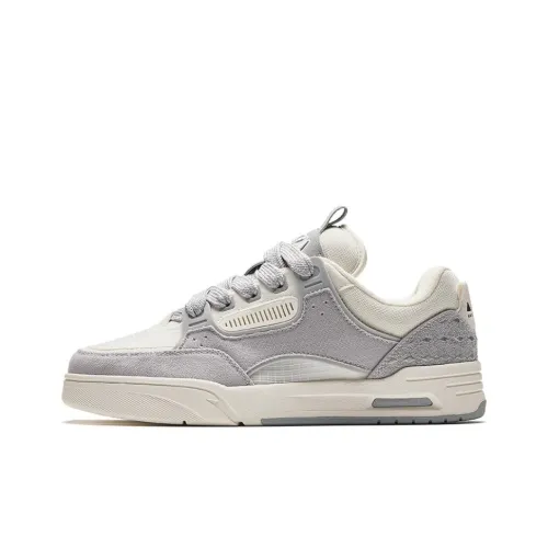 ANTA AOJIE Slip-on Резиновые амортизаторы с устойчивостью к истиранию Низкий топ Скейтборд Кроссовки Мужские Белый Серый