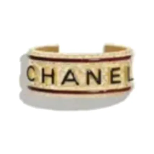 CHANEL Женские браслеты