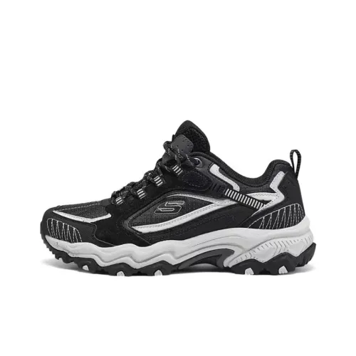 Skechers На открытом воздухе Низкий Топ Походная обувь Женская Черный Белый